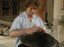 Et Toujours le spectacle : Charles de Foucauld, Frère Universel